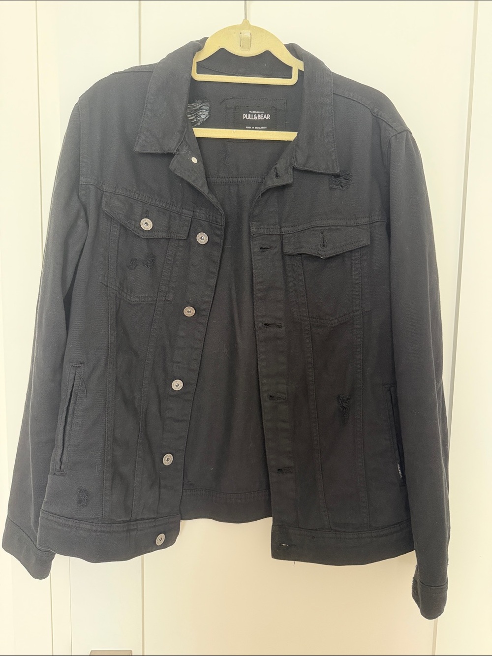Men’s Pull&Bear Dark Black Distressed Denim Jacket